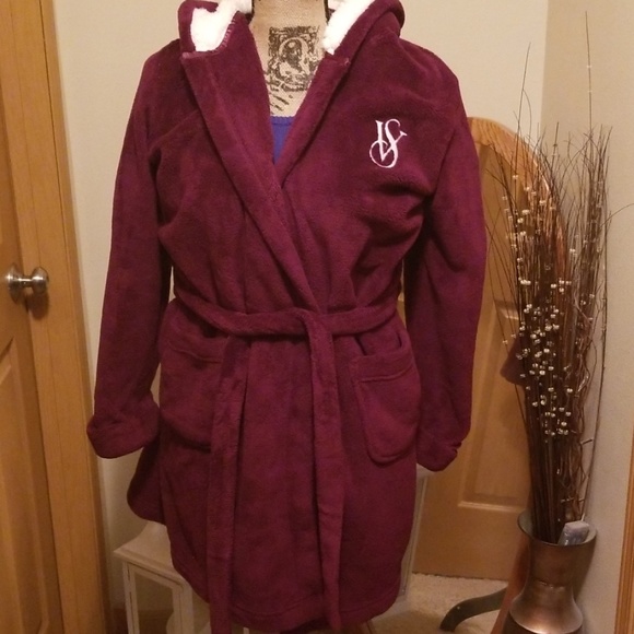 Victoria's Secret Other - 💋 Hooded VS robe💋